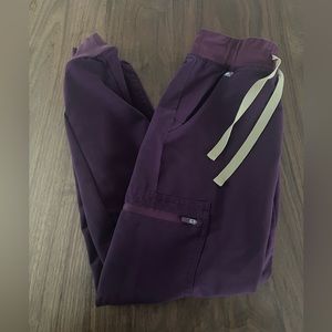 Figs zamora xxs deep purple